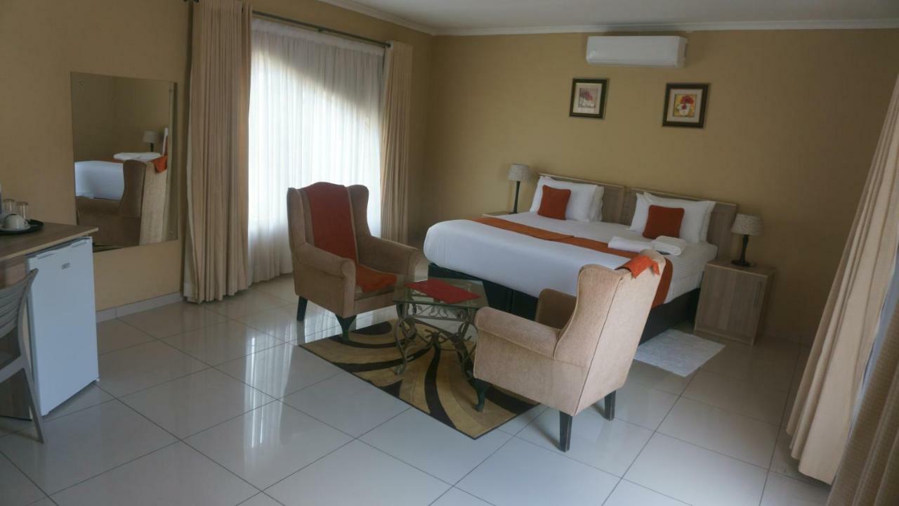 Bridgeville Guest House Gaborone Exterior foto